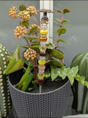 Beaded Fairy Wand/Plant/Garden Stake W/Metal Bee Topper 🐝